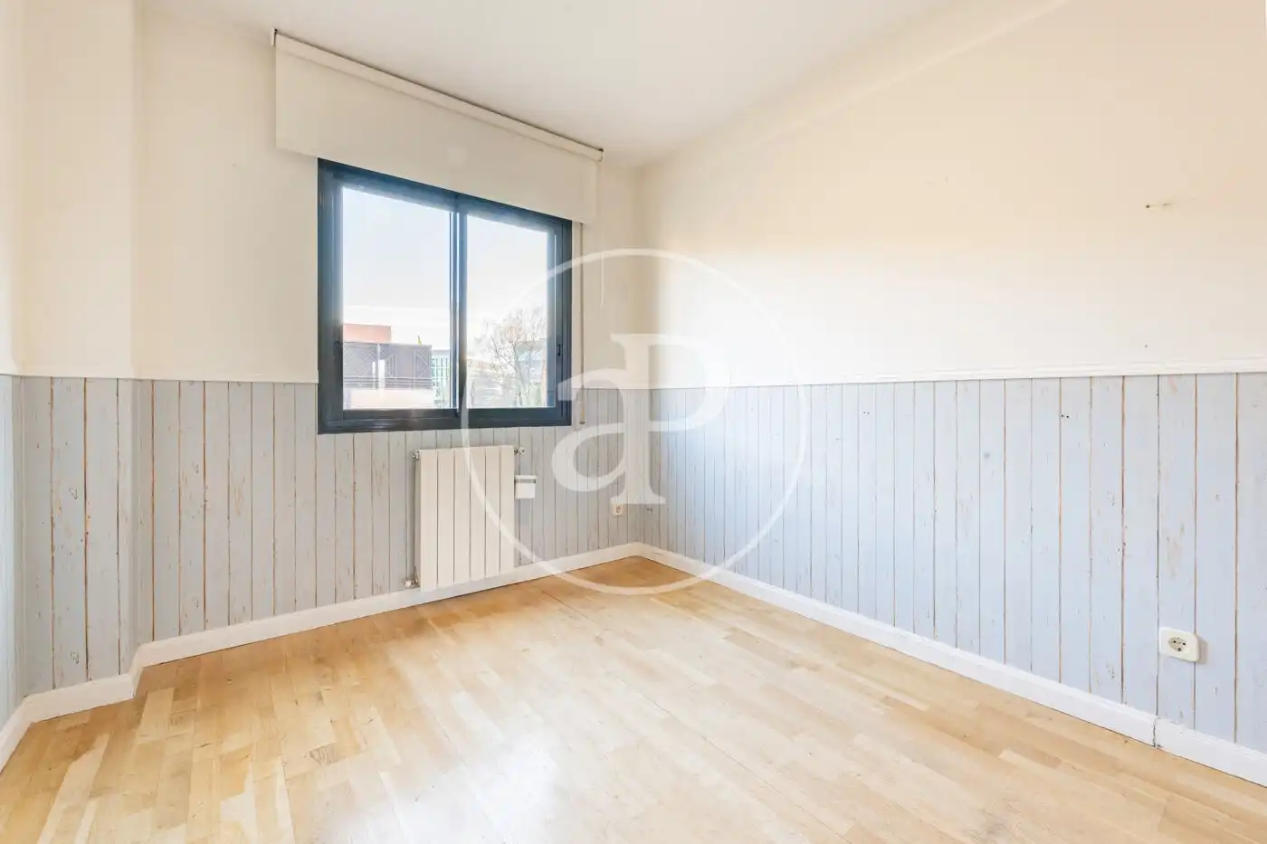 Schlafzimmer von Wohnung zum Verkauf in La Moraleja mit Klimaanlage, Heizung und Privatgarten