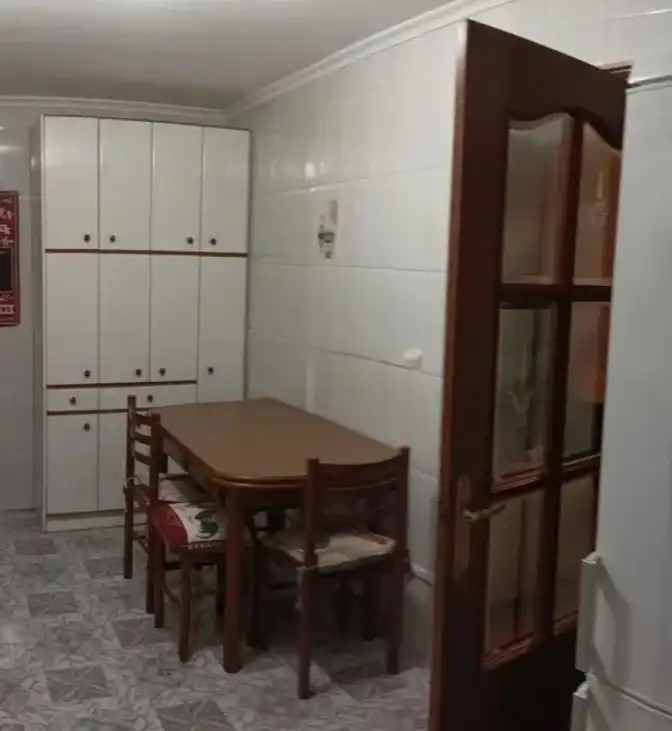 Menjador de Casa o xalet en venda en Arenas de Iguña amb Calefacció, Traster i Moblat