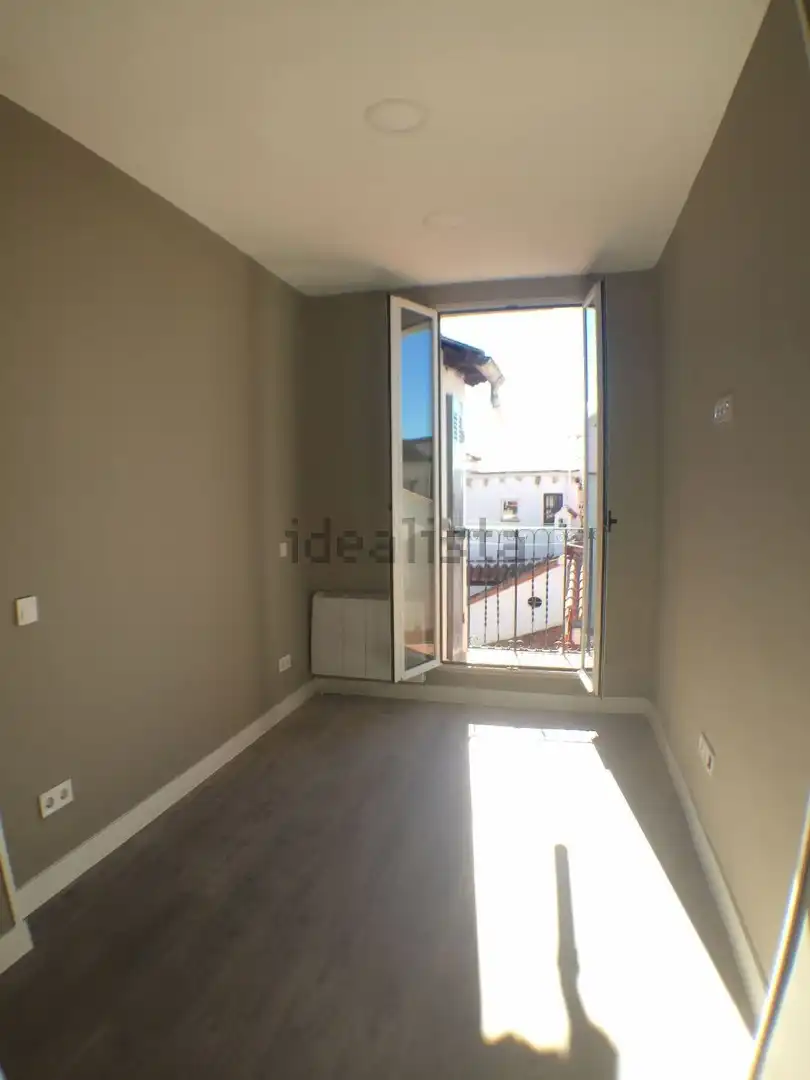 Piso con terraza en venta en Calle del Oso, imagen 6