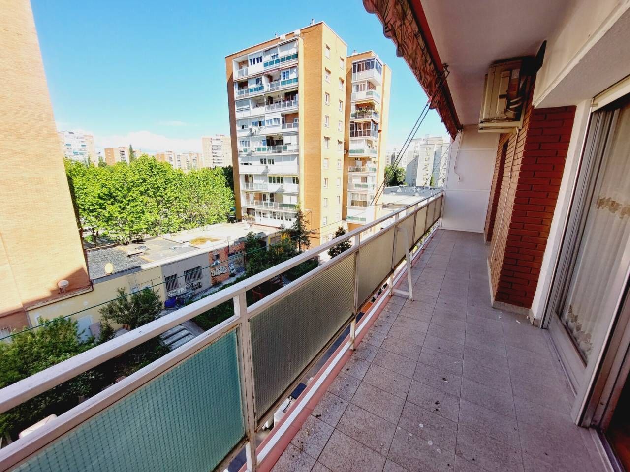 Exterior view of Flat for sale in  Madrid Capital  with Air Conditioner, Heating and Parquet flooring