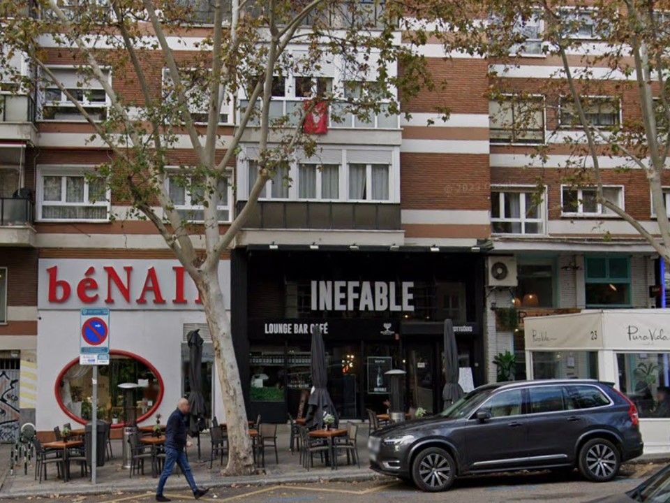 Exterior view of Premises for sale in  Madrid Capital  with Air Conditioner