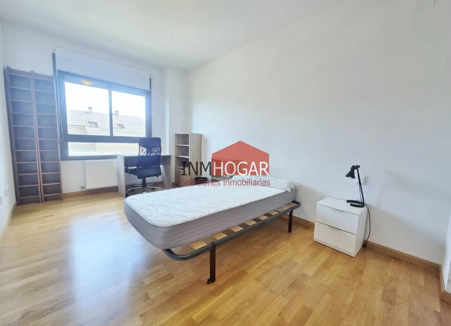 Schlafzimmer von Wohnung zum Verkauf in Ávila mit Heizung, Parkett und Terrasse