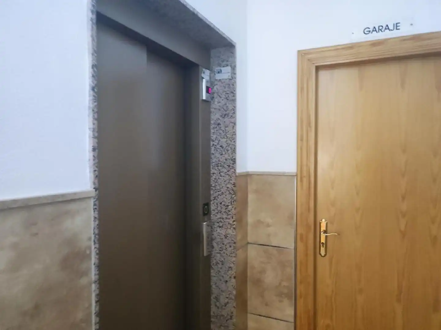 Pis en venda en Almería amb Terrassa