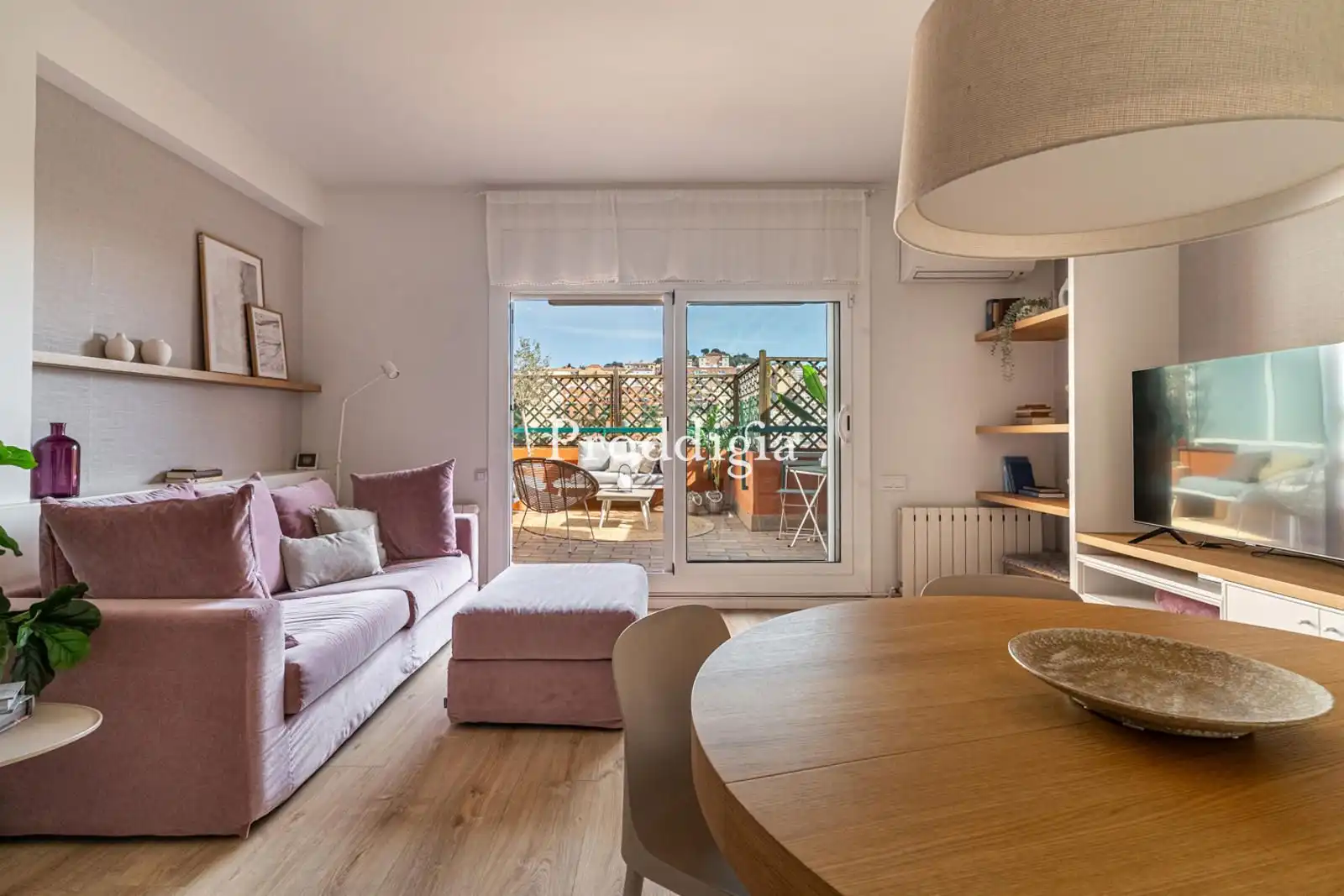 Dormitori de Àtic en venda en  Barcelona Capital amb Aire condicionat, Calefacció i Terrassa