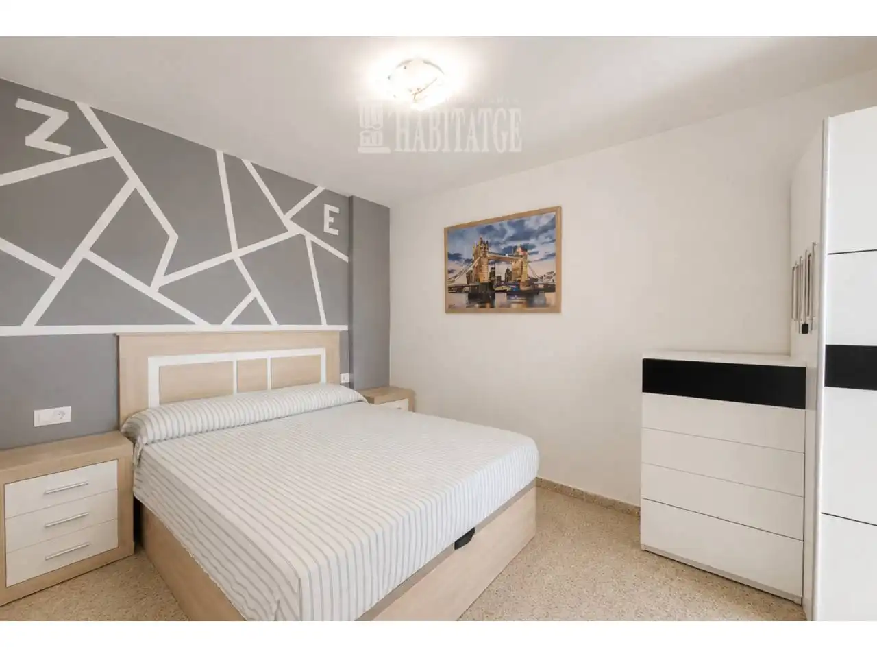 Habitación de Piso en venta en Vic con Calefacción y Balcón