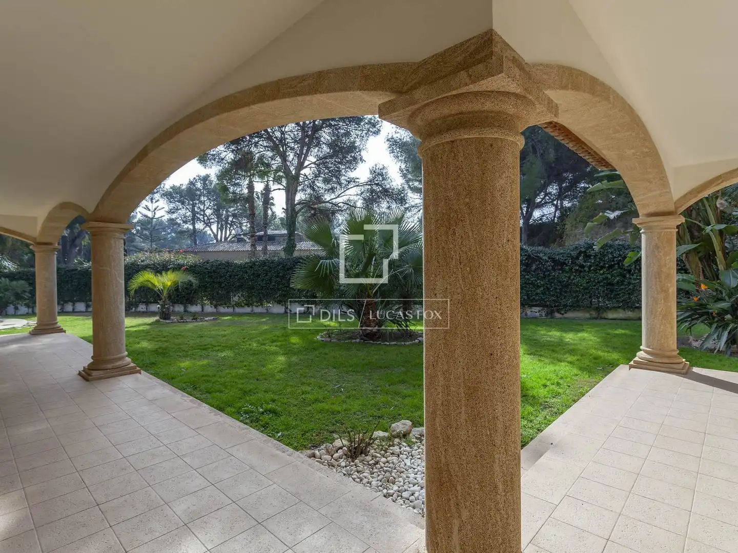 Jardí de Casa o xalet en venda en Rocafort amb Aire condicionat, Calefacció i Jardí privat