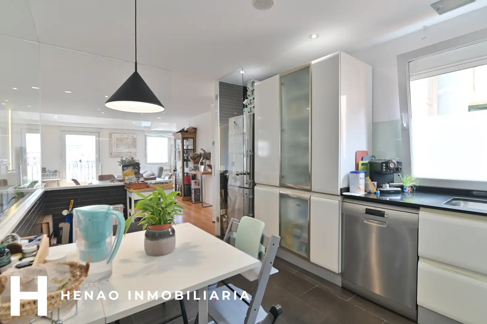 Kitchen of Flat for sale in Bilbao   with Heating, Parquet flooring and Furnished
