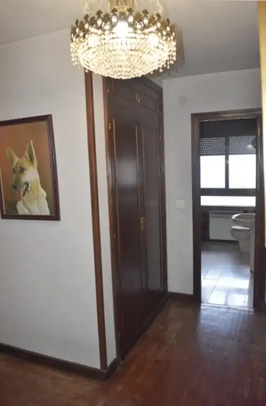 Wohnung zum Verkauf in Valladolid mit Parkett, Terrasse und Abstellraum