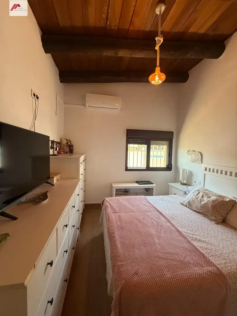 Dormitori de Casa o xalet en venda en El Puerto de Santa María amb Jardí privat, Piscina i Jacuzzi
