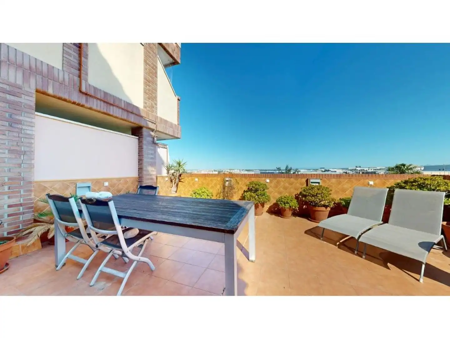 Terraza de Ático en venta en Paterna con Aire acondicionado, Terraza y Trastero