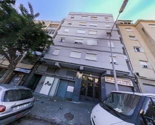 Exterior view of House or chalet for sale in L'Hospitalet de Llobregat