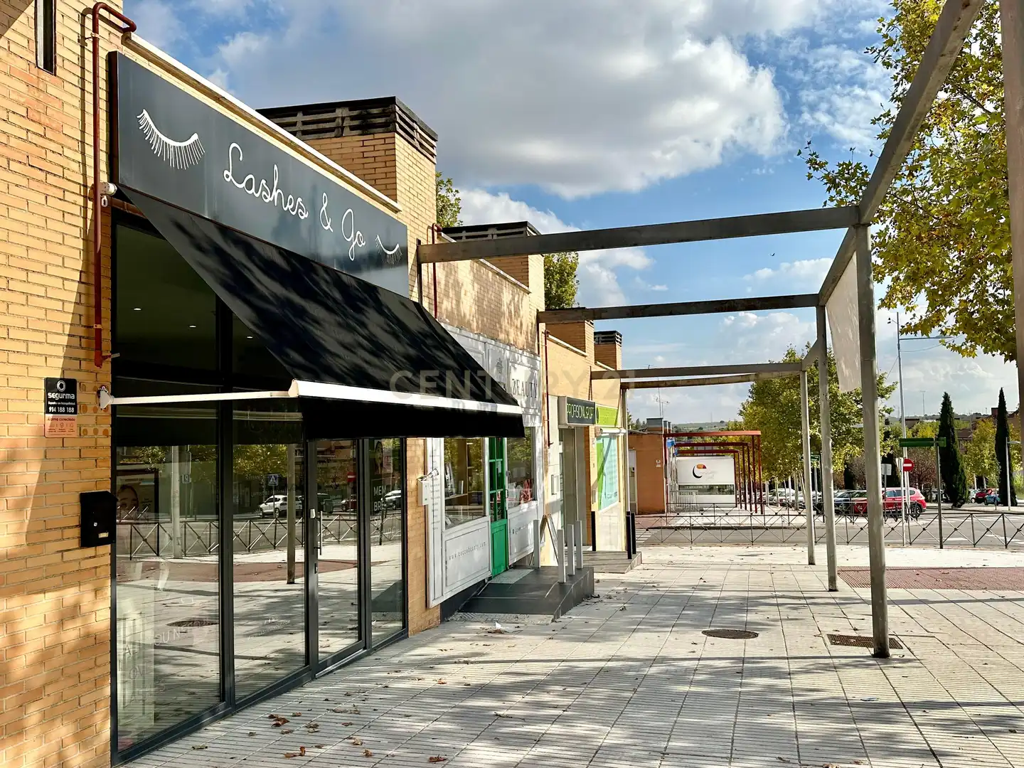 Geschaftsraum zur Miete in Boadilla del Monte mit Klimaanlage und Möbliert