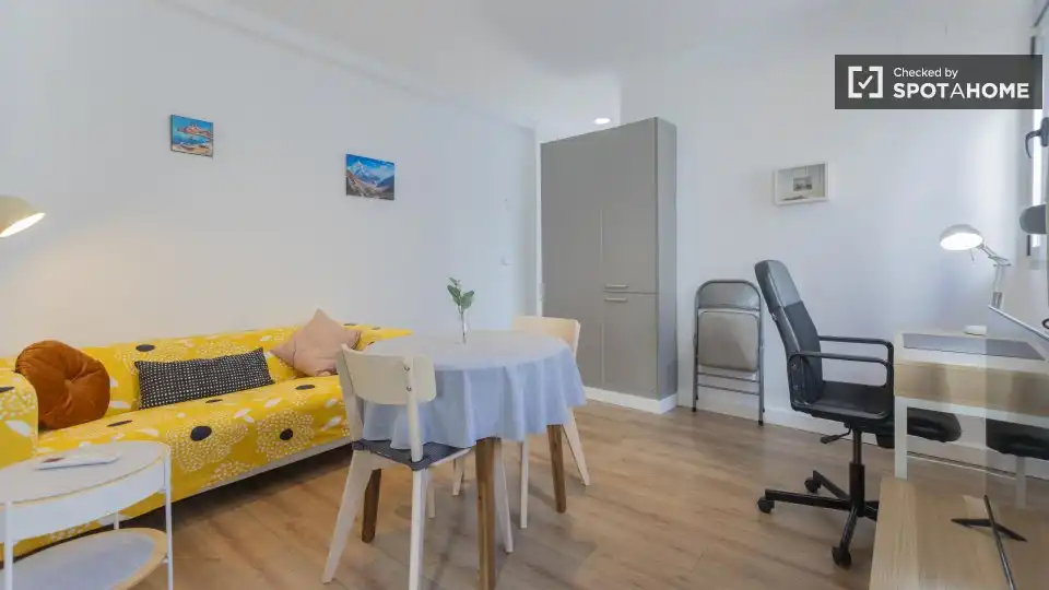 Zimmer in Nou Moles