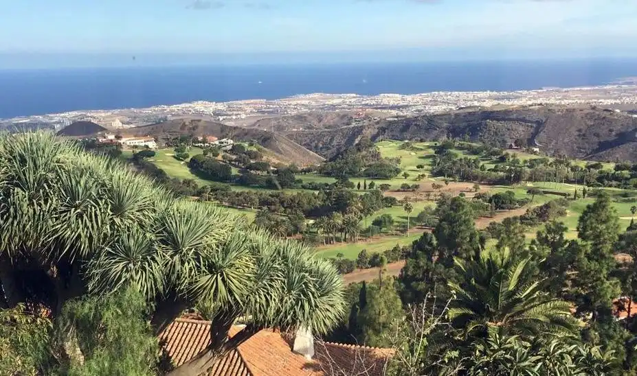 Exterior view of Houses for sale in Santa Brígida  with Air Conditioner, Heating and Private garden