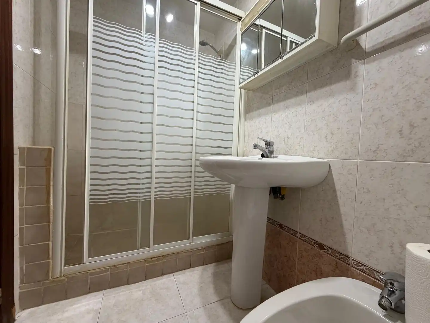 Bany de Pis en venda en Marbella amb Moblat
