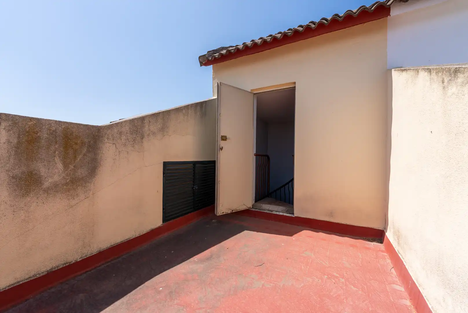 Exterior view of Detached homes for sale in Montequinto  with Air Conditioner, Heating and Parquet flooring