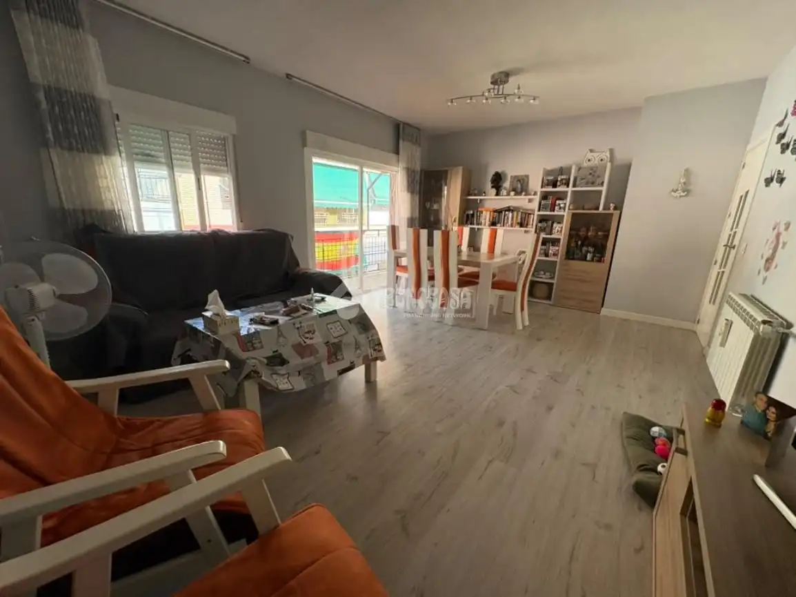 Piso en venta en La Alhóndiga, imagen 2
