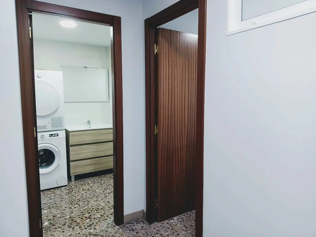 Wohnung zur Miete in Lleida mit Klimaanlage, Heizung und Möbliert