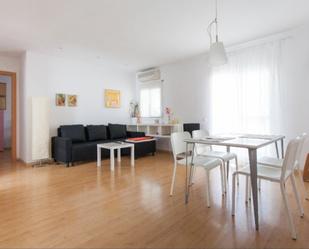 Sala d'estar de Pis en venda en  Sevilla Capital amb Aire condicionat, Calefacció i Terrassa