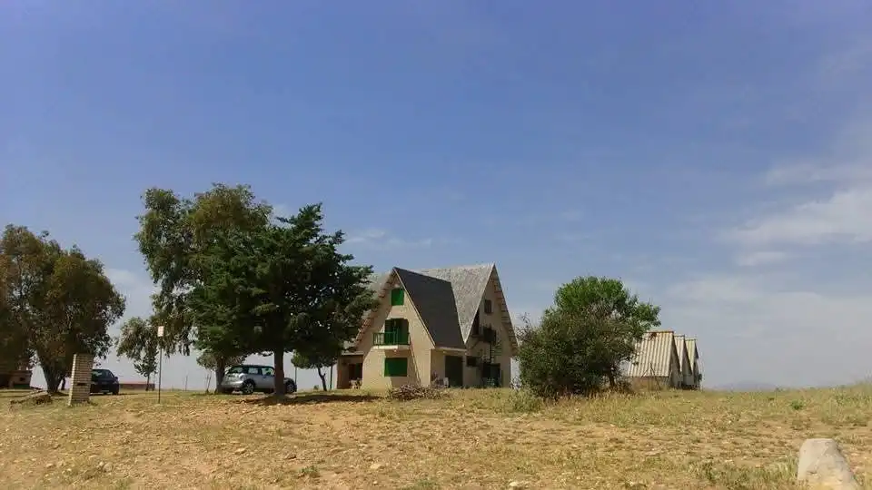 Houses for sale in Valdenuño Fernández