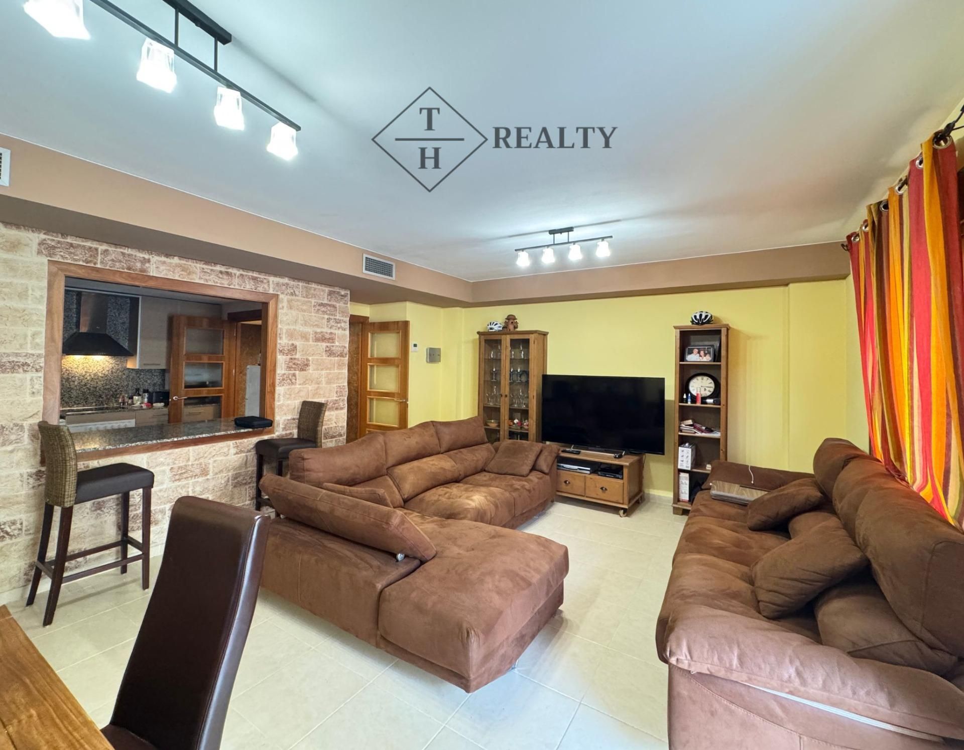 Sala d'estar de Dúplex en venda en Tossa de Mar amb Terrassa i Alarma