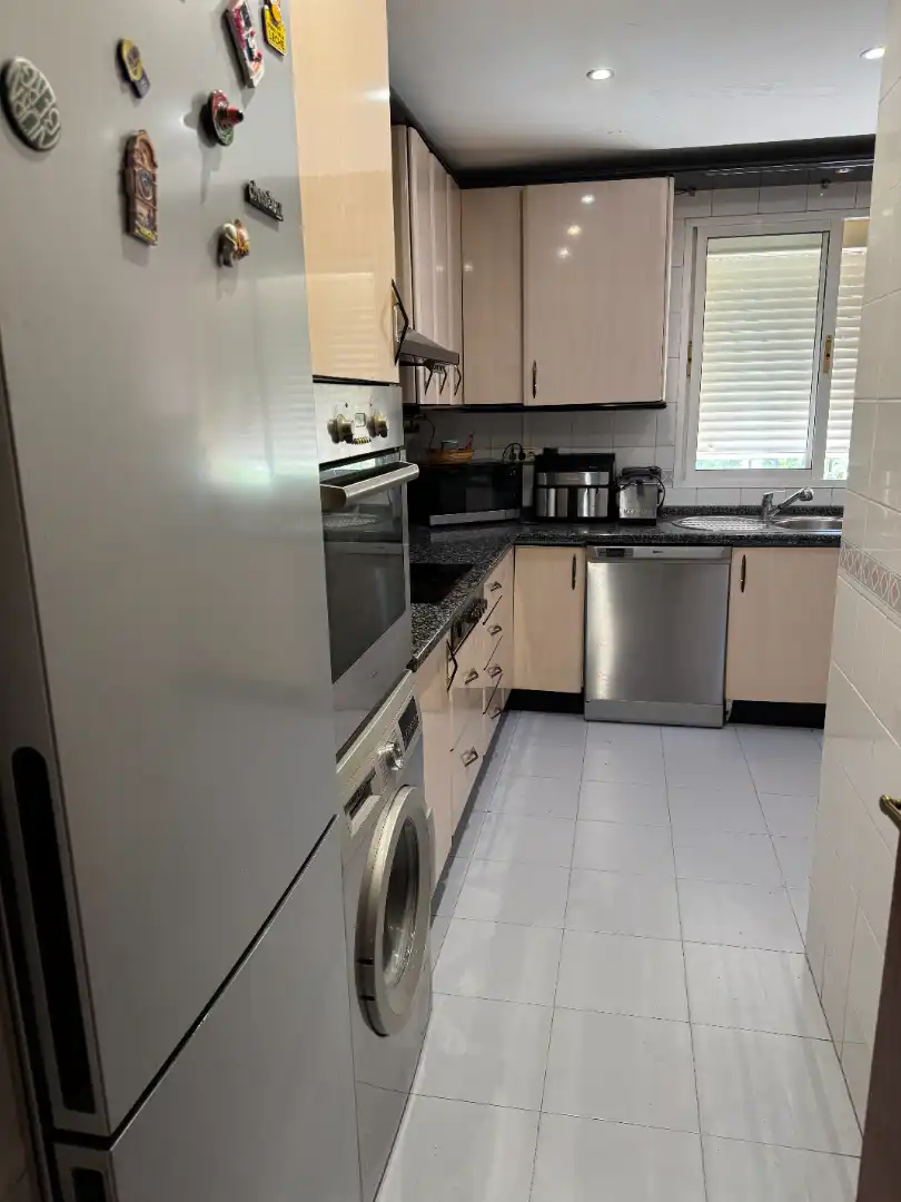 Kitchen of Flat for sale in Sevilla  with Air Conditioner, Heating and Terrace