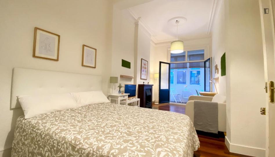 Photo 1 of Apartment to share in Plaza Circular, Bizkaia
