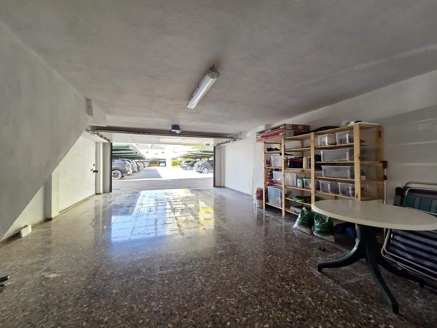 Aparcament de Casa adosada en venda en Gandia amb Aire condicionat, Jardí privat i Terrassa