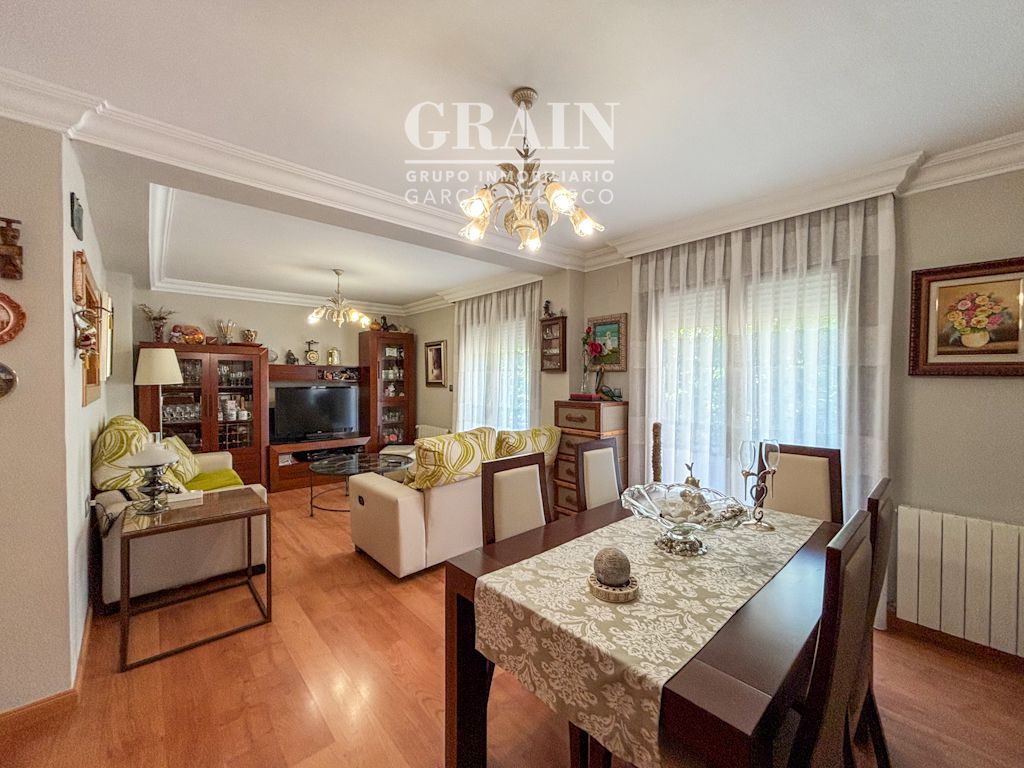 Garden of Flat for rent to own in  Albacete Capital  with Heating and Balcony