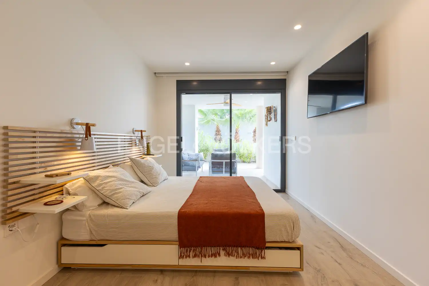Bedroom of Flat for sale in Pedreguer  with Air Conditioner, Heating and Private garden