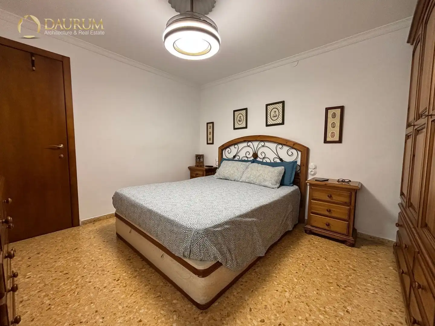 Habitación de Piso en venta en Paterna con Aire acondicionado, Trastero y Amueblado