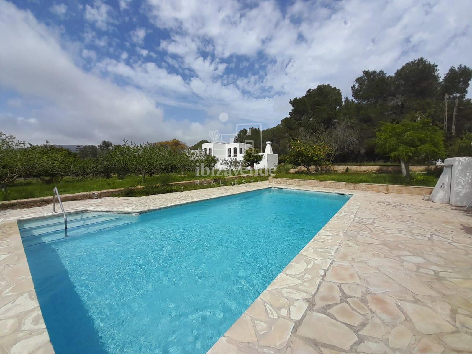 Vista exterior de Casa o xalet en venda en Santa Eulària des Riu amb Aire condicionat, Calefacció i Terrassa