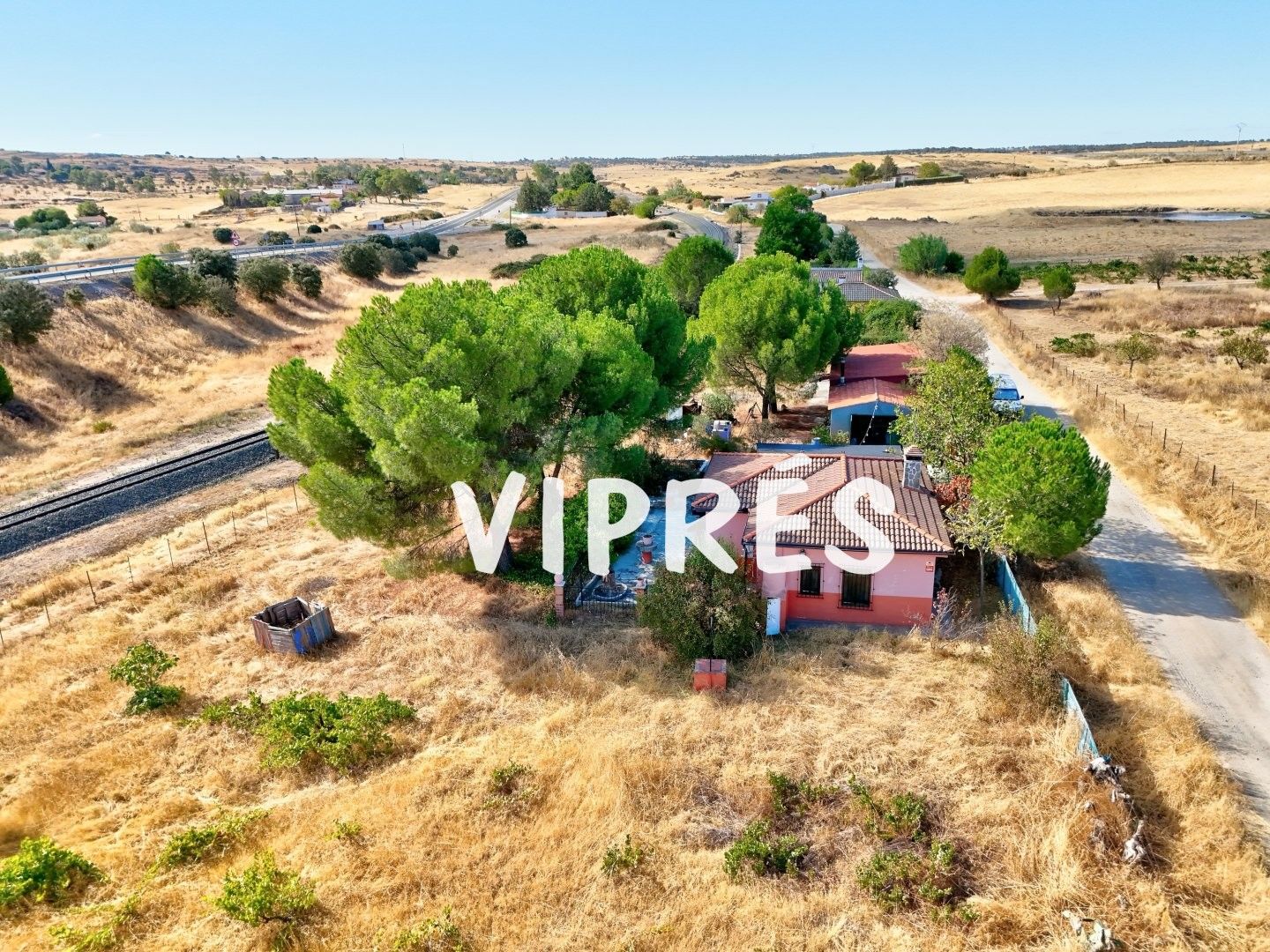 Finca rústica en venda en Casar de Cáceres amb Aire condicionat, Calefacció i Piscina