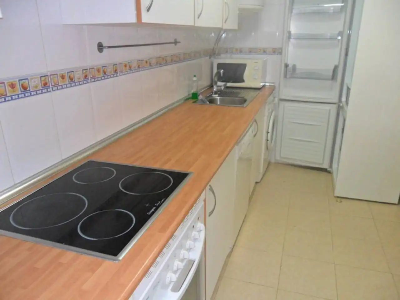 Piso en venta en Calle PABLO PICASSO7, Valdeavero