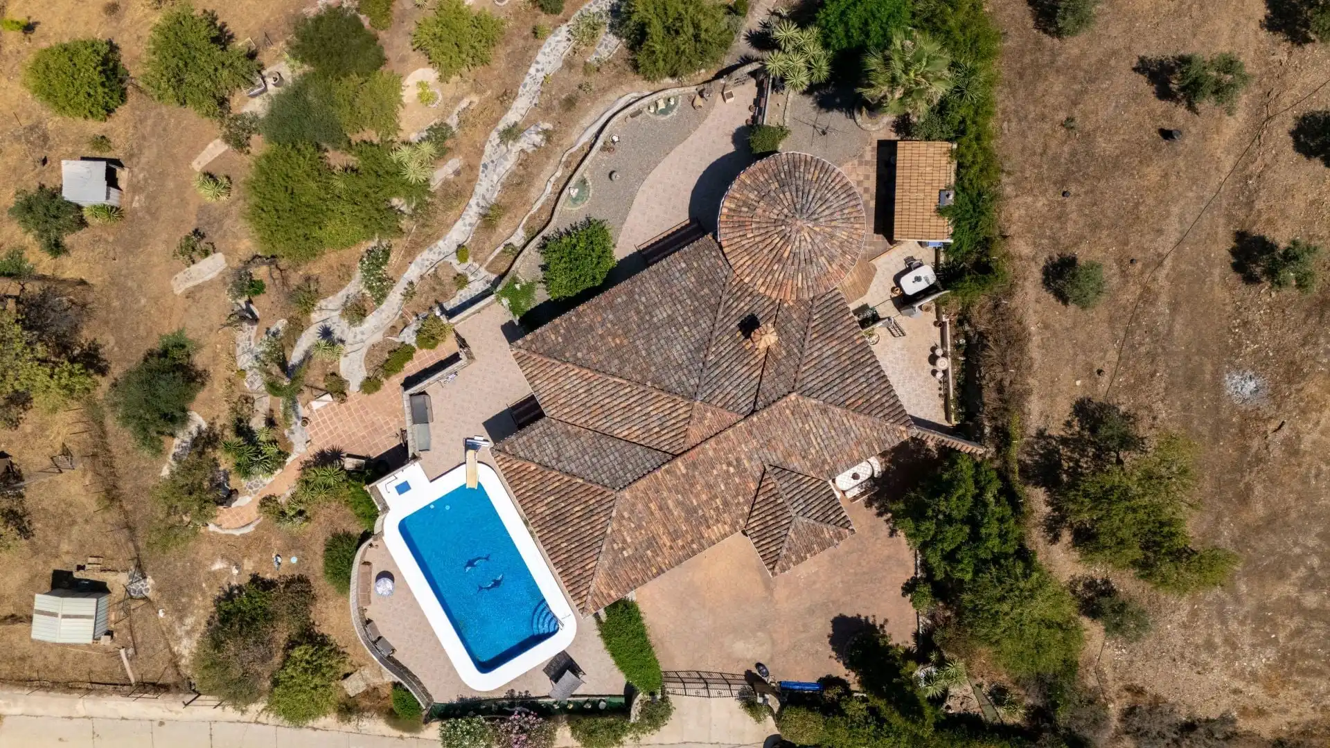 Casa rústica amb piscina en venda a Guaro, imagen 52