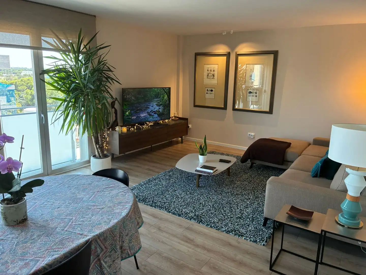 Living room of Flat for sale in Zaragoza  with Air Conditioner, Heating and Terrace