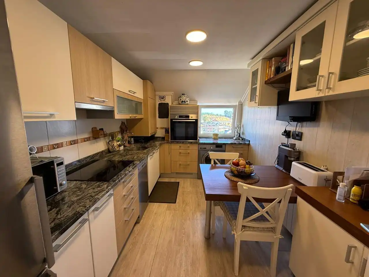 Cocina de Ático en venta en Castro-Urdiales con Calefacción, Terraza y Trastero