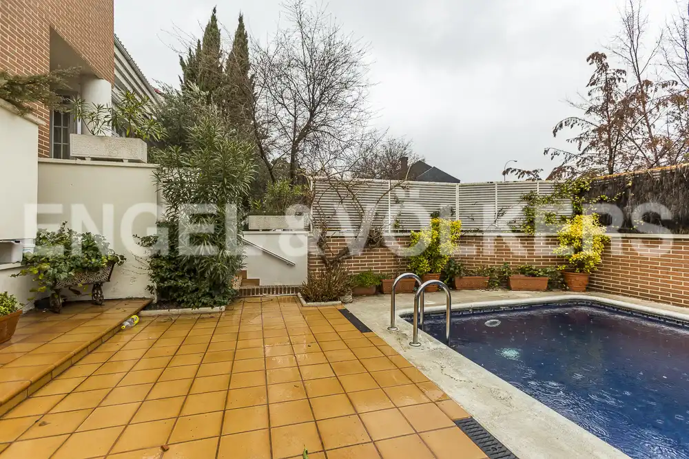 Garden of Houses for sale in Madrid  with Air Conditioner, Heating and Private garden