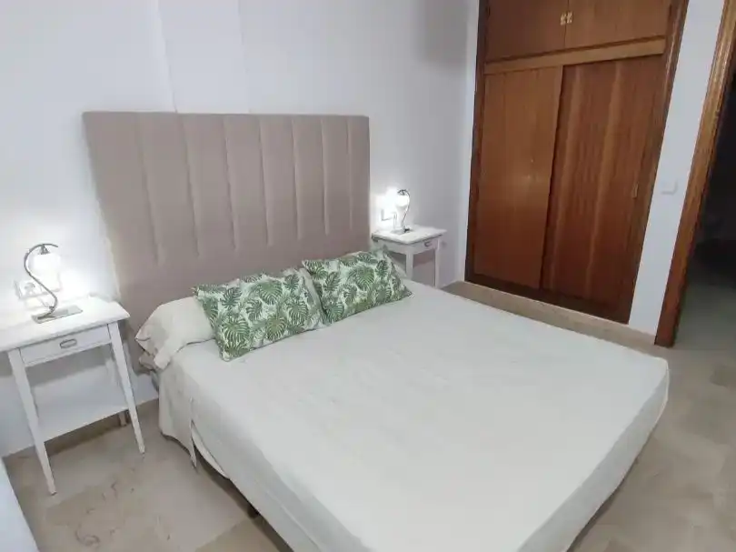 Bedroom of Flat for sale in Mijas