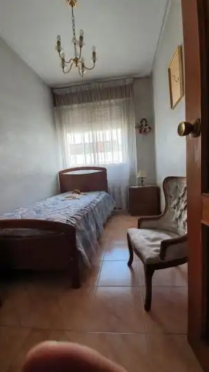 Bedroom of Flat for rent in Ourense Capital   with Heating, Furnished and Balcony