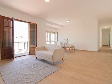 Piso con balcón en venta en Calle PROGRESO