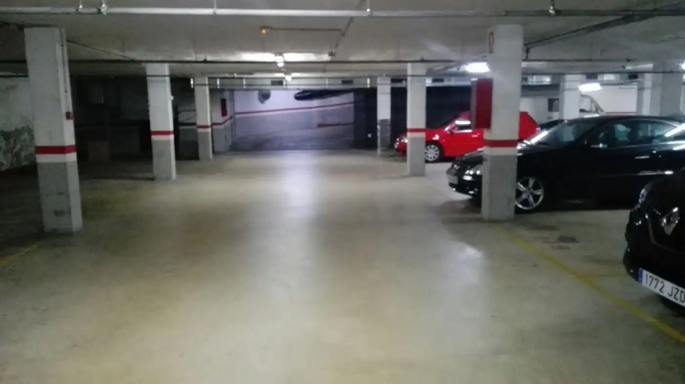 Garatge en venda a Calle PORTO, 8, Can Llong