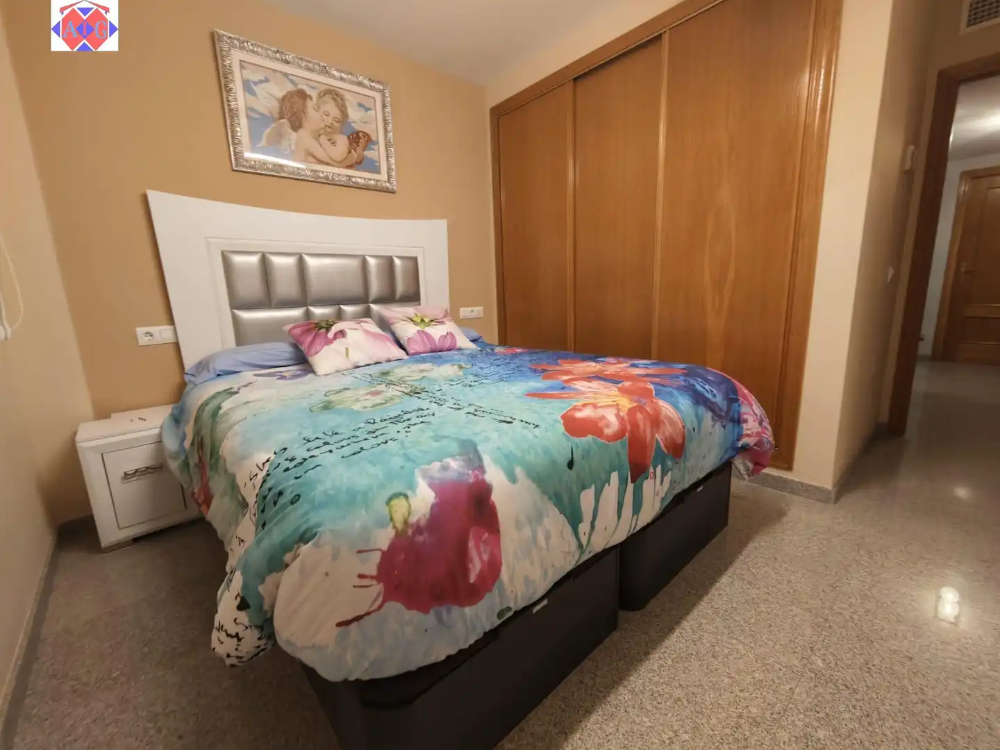 Schlafzimmer von Dachboden zum Verkauf in Lújar mit Klimaanlage, Terrasse und Möbliert