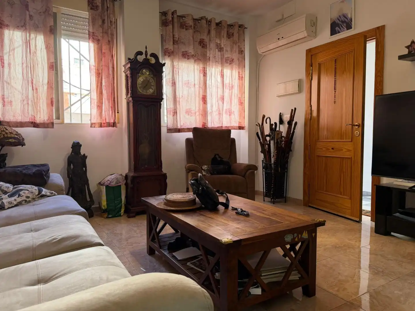 Wohnzimmer von Erdgeschoss zum Verkauf in Águilas mit Klimaanlage und Möbliert