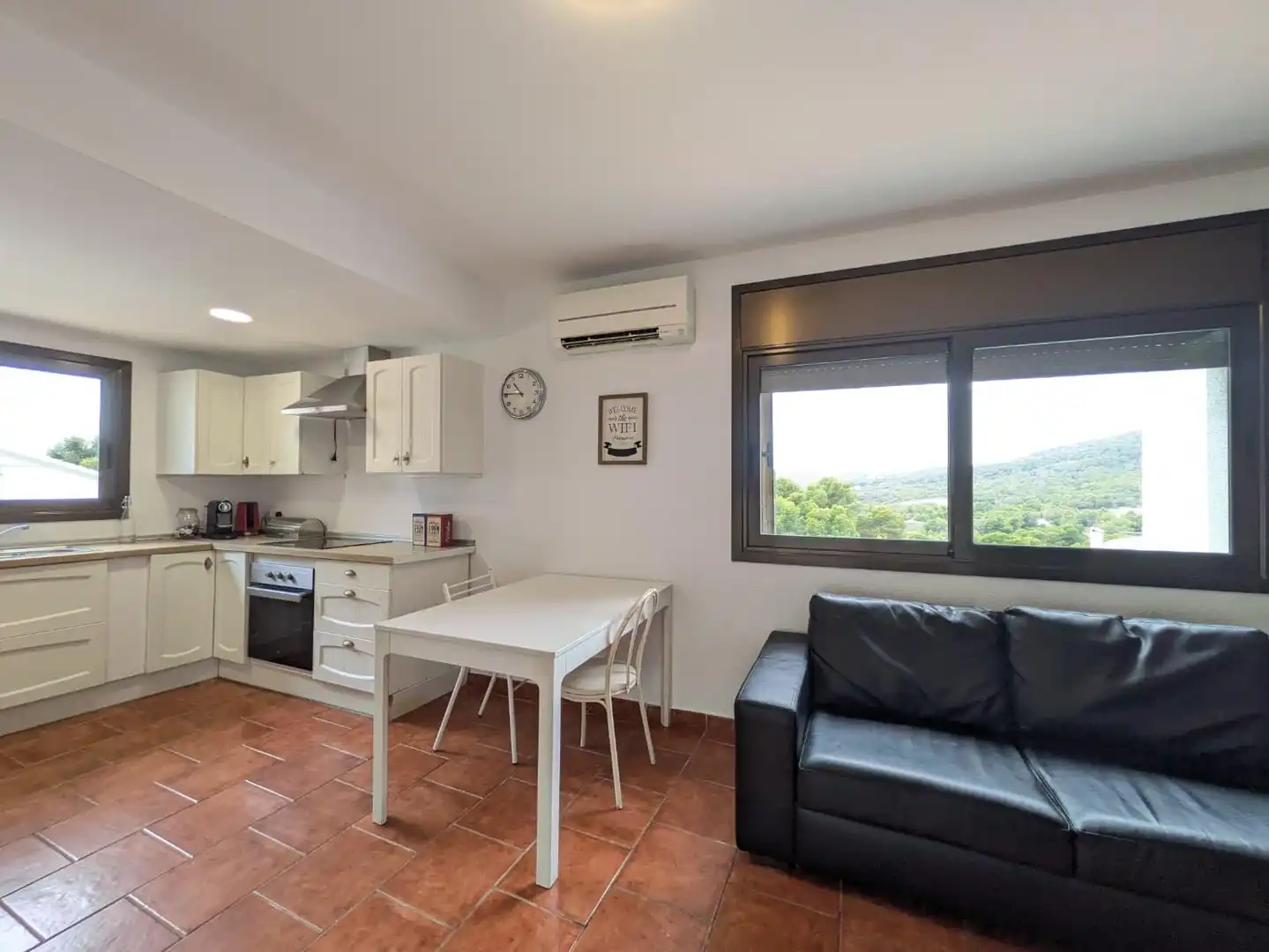 Kitchen of Houses for sale in El Vendrell  with Air Conditioner