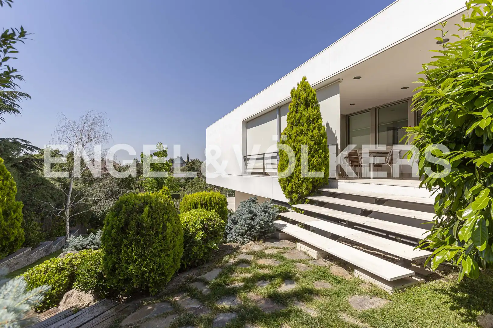 Vista exterior de Casa o chalet en venta en Rozas Centro