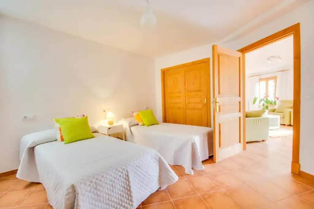 Dormitori de Finca rústica en venda en Alcúdia amb Jardí privat, Terrassa i Piscina