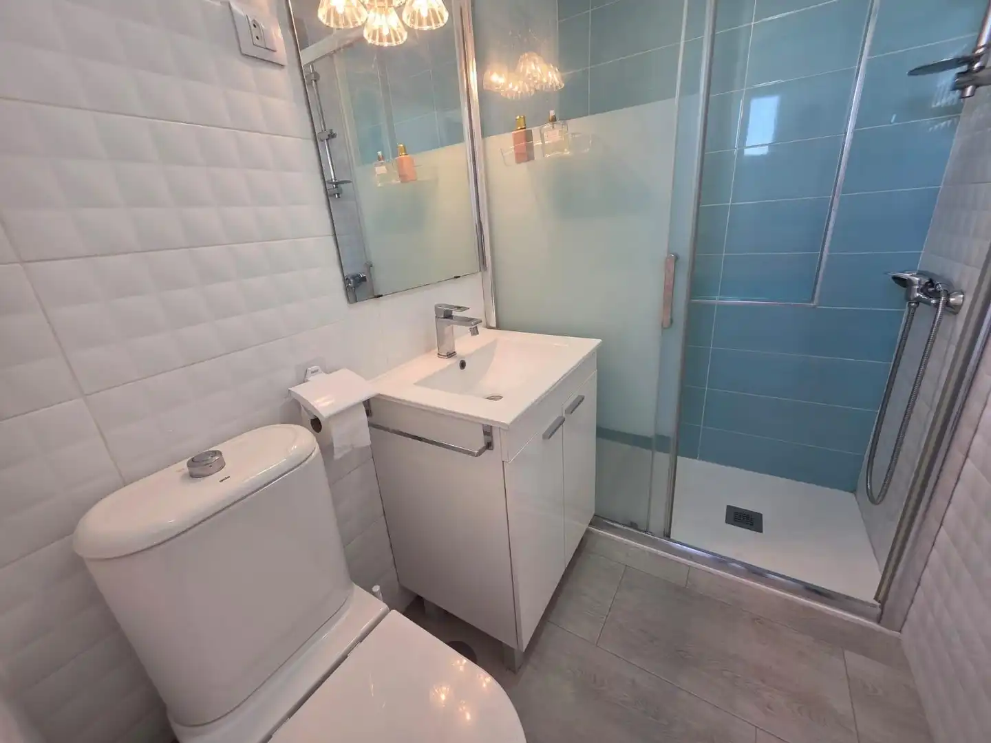 Appartamento con piscina in vendita a Calle LONDRES, imagen 11