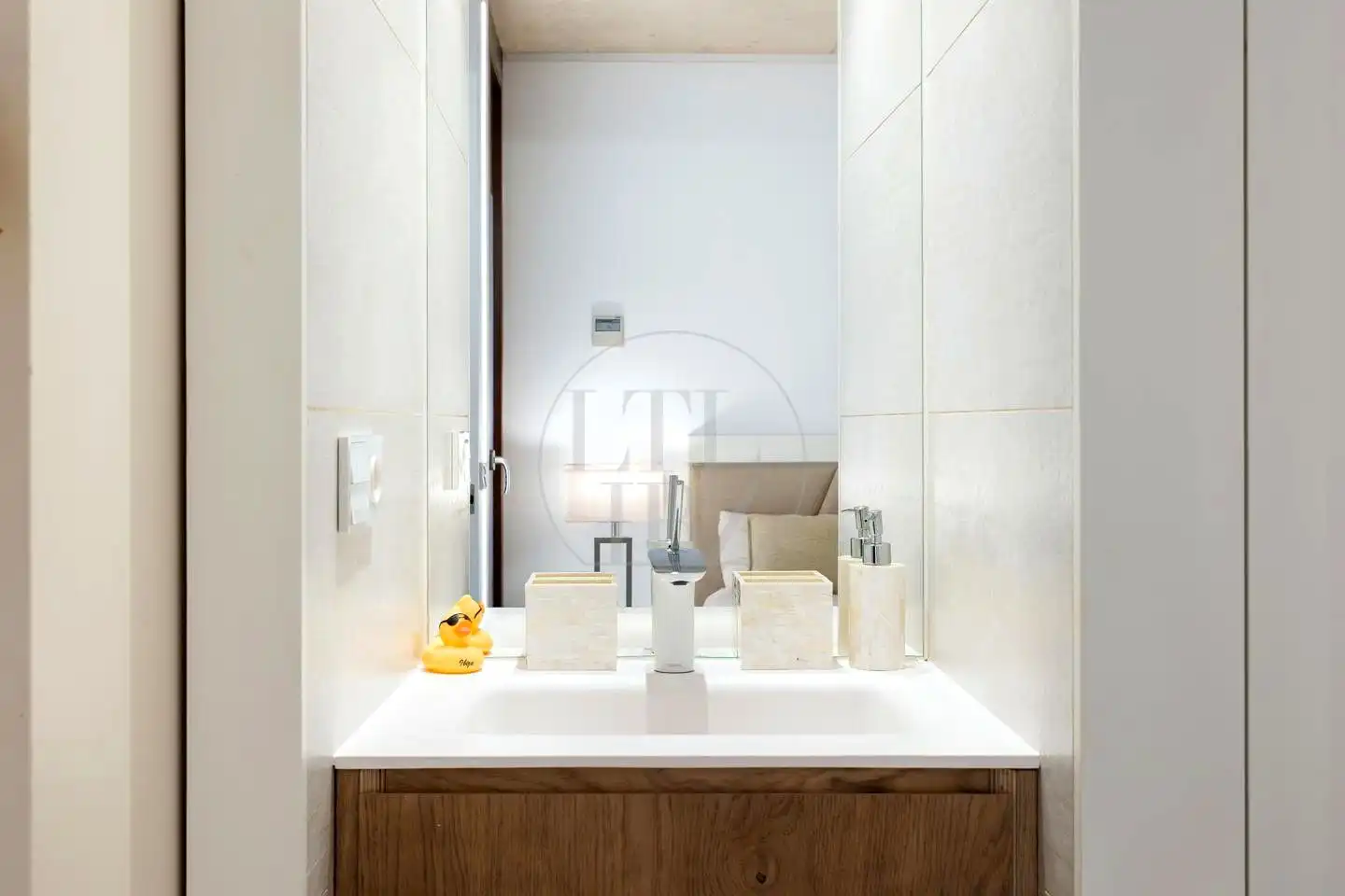 Baño de Dúplex en venta en Eivissa con Aire acondicionado, Terraza y Amueblado