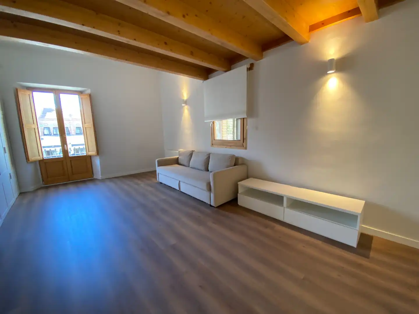 Living room of Flat for rent in Sant Cugat del Vallès  with Air Conditioner, Furnished and Oven